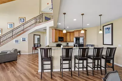 3872 S Lake Dr #110, Saint Francis, WI 53235 - Photo 31