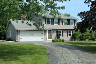 1408 W Zedler Ln, Mequon, WI 53092 - Photo 3