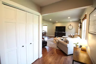 1408 W Zedler Ln, Mequon, WI 53092 - Photo 11