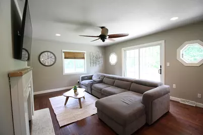 1408 W Zedler Ln, Mequon, WI 53092 - Photo 25