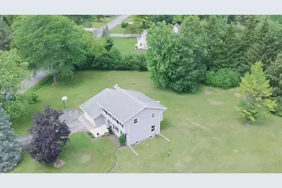 1408 W Zedler Ln, Mequon, WI 53092 - Photo 5