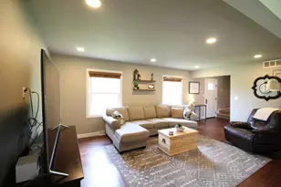 1408 W Zedler Ln, Mequon, WI 53092 - Photo 13