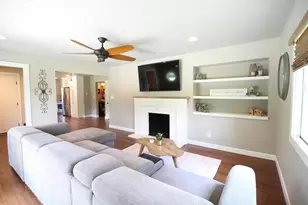 1408 W Zedler Ln, Mequon, WI 53092 - Photo 23