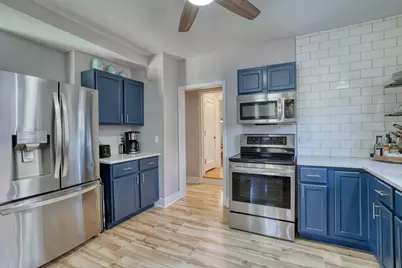 2530 N Grant Blvd, Milwaukee, WI 53210 - Photo 15
