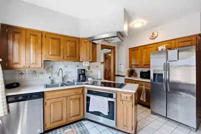 1437  Main St, Racine, WI 53182 - Photo 15