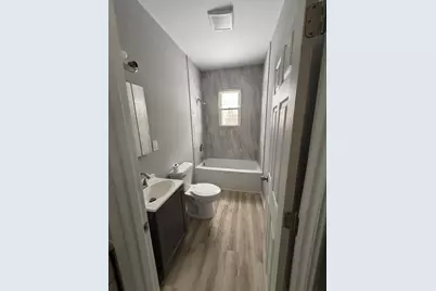 1646  Center St, Racine, WI 53403 - Photo 3