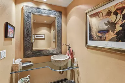 702  Glenwood Ct, Jefferson, WI 53549 - Photo 17
