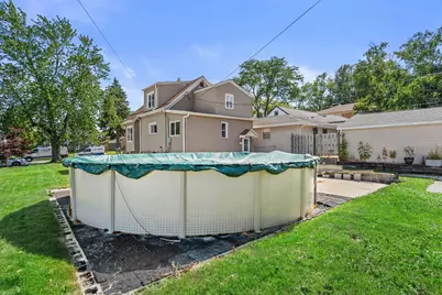 1724  Madison Ave, South Milwaukee, WI 53172 - Photo 31