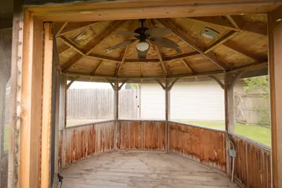 N89W15242  Cleveland Ave, Menomonee Falls, WI 53051 - Photo 11