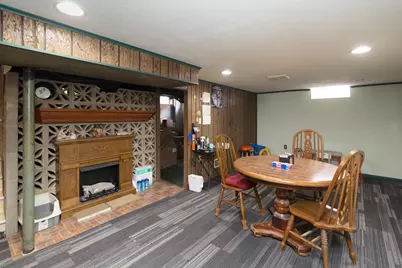 N89W15242  Cleveland Ave, Menomonee Falls, WI 53051 - Photo 15