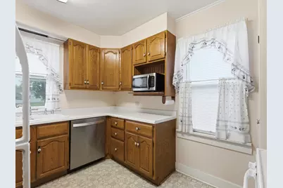 1209 S 11th St, Manitowoc, WI 54220 - Photo 13