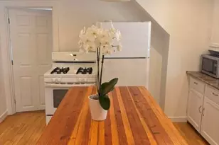 828 E Wright St, Milwaukee, WI 53212 - Photo 3