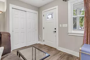 3733 E Birchwood Ave, Cudahy, WI 53110 - Photo 7
