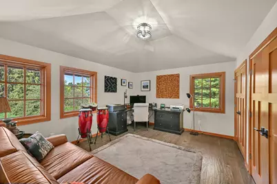 12138 N River Rd, Mequon, WI 53092 - Photo 37