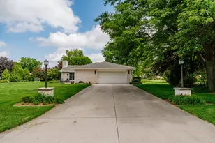 3815 Westwood Ct, Brookfield, WI 53005 - Photo 35