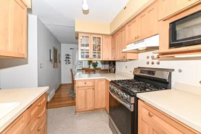 810  17th Ave, South Milwaukee, WI 53172 - Photo 7