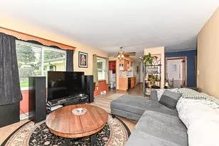 810 17th Ave, South Milwaukee, WI 53172 - Photo 9