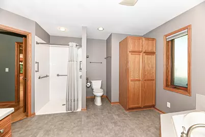 422  Eastern Trl, Mukwonago, WI 53149 - Photo 25