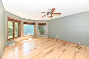422 Eastern Trail, Mukwonago, WI 53149 - Photo 21