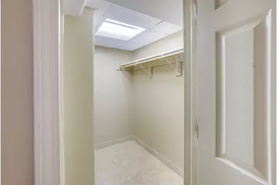 12800  Elmwood Rd, Elm Grove, WI 53122 - Photo 33