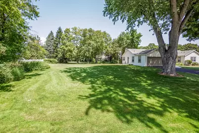 12800  Elmwood Rd, Elm Grove, WI 53122 - Photo 39