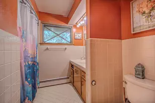 8146 W Raymond Ln, West Allis, WI 53219 - Photo 25