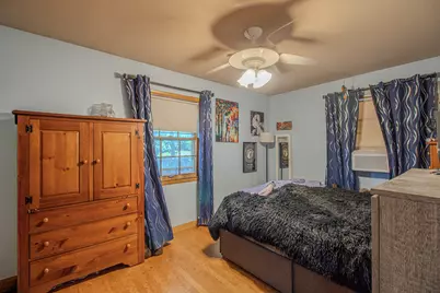 8146 W Raymond Ln, West Allis, WI 53219 - Photo 17