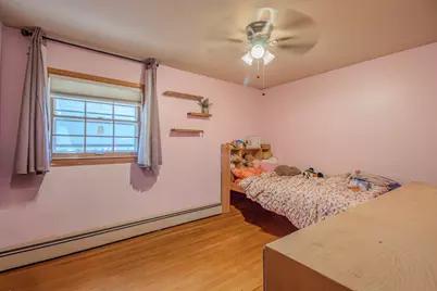 8146 W Raymond Ln, West Allis, WI 53219 - Photo 19