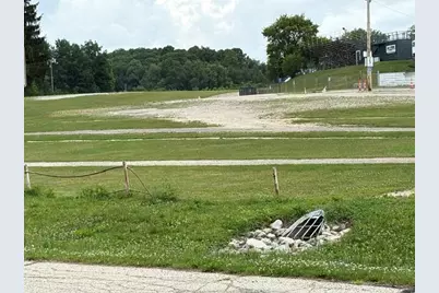 347  Speedway Ct, Slinger, WI 53086 - Photo 23