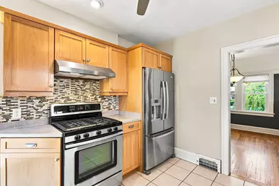 4416 N Murray Ave, Shorewood, WI 53211 - Photo 9