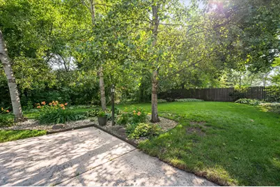 1811 W Halsey Ave, Milwaukee, WI 53221 - Photo 41