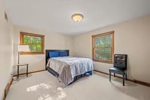 1811 W Halsey Ave, Milwaukee, WI 53221 - Photo 25