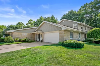 1811 W Halsey Ave, Milwaukee, WI 53221 - Photo 3