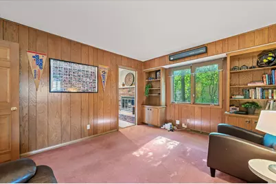 1811 W Halsey Ave, Milwaukee, WI 53221 - Photo 15