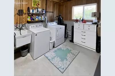 401  Idlewood Ave, West Bend, WI 53095 - Photo 23