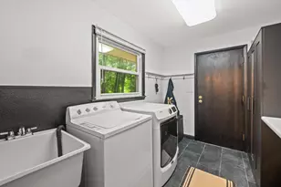 12130 W Chambers St, Wauwatosa, WI 53222 - Photo 17