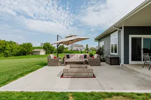 810 Westwind Dr, Eagle, WI 53119 - Photo 57
