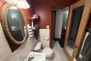 1028 E Juneau Ave, Milwaukee, WI 53202 - Photo 5