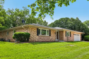364 Robins Run, Burlington, WI 53105 - Photo 1