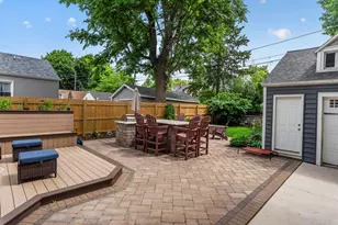 134 N 91st Pl, Milwaukee, WI 53226 - Photo 35