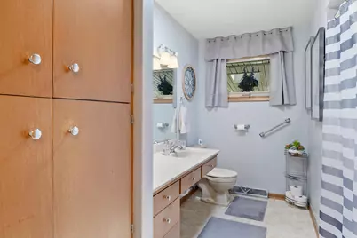 2821 S 18th St, Sheboygan, WI 53081 - Photo 13