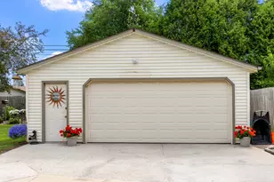 2821 S 18th St, Sheboygan, WI 53081 - Photo 25