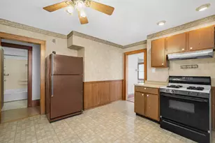 1745 S 68th St, West Allis, WI 53214 - Photo 7