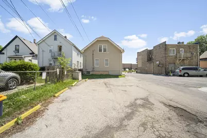 1745 S 68th St, West Allis, WI 53214 - Photo 25