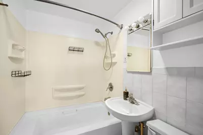 1745 S 68th St, West Allis, WI 53214 - Photo 17