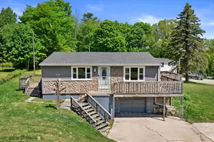 959 Laduron Dr, Mishicot, WI 54228 - Photo 1