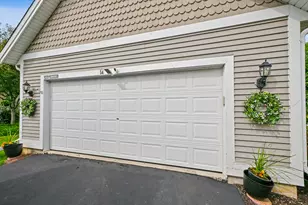 N59W17730 Meadow Ct, Menomonee Falls, WI 53051 - Photo 41