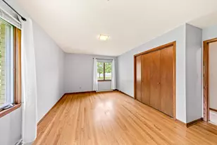 201 Roberts Dr, Mukwonago, WI 53149 - Photo 29