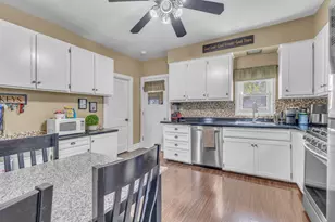 1631 Blocki Ct, Sheboygan, WI 53081 - Photo 5
