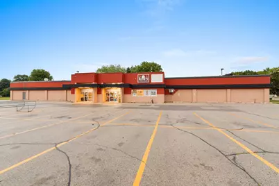 2330  Menasha Ave, Manitowoc, WI 54220 - Photo 1